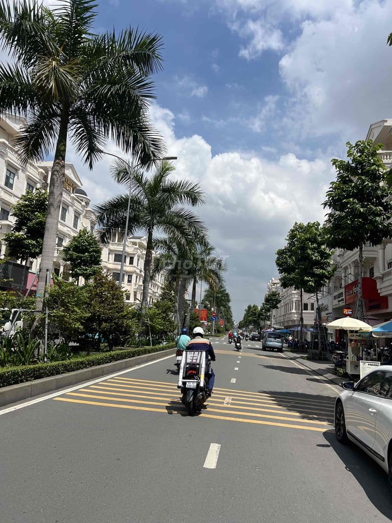 🐳★ Góc 2 Mặt Tiền Gần đường số 3 CITYLAND ( 7x20m)