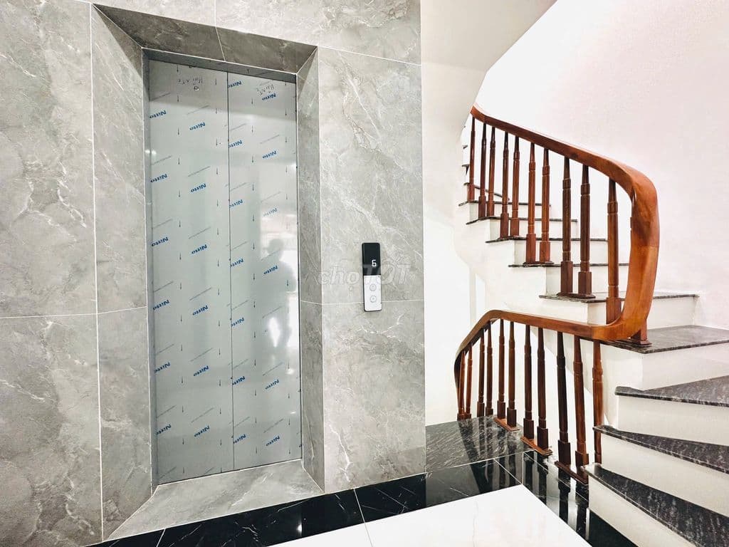 BÁN NHÀ THẠCH BÀN 48M 6T THANG MÁY K QUY HOẠCH , BÁN GẤP TRẢ NỢ ~7 TỶ - Ảnh 2