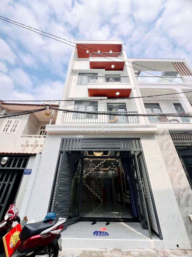 Bán nhà xây mới 5x15m đúc 1trệt 3 lầu hẻm 6m Lê Văn Khương