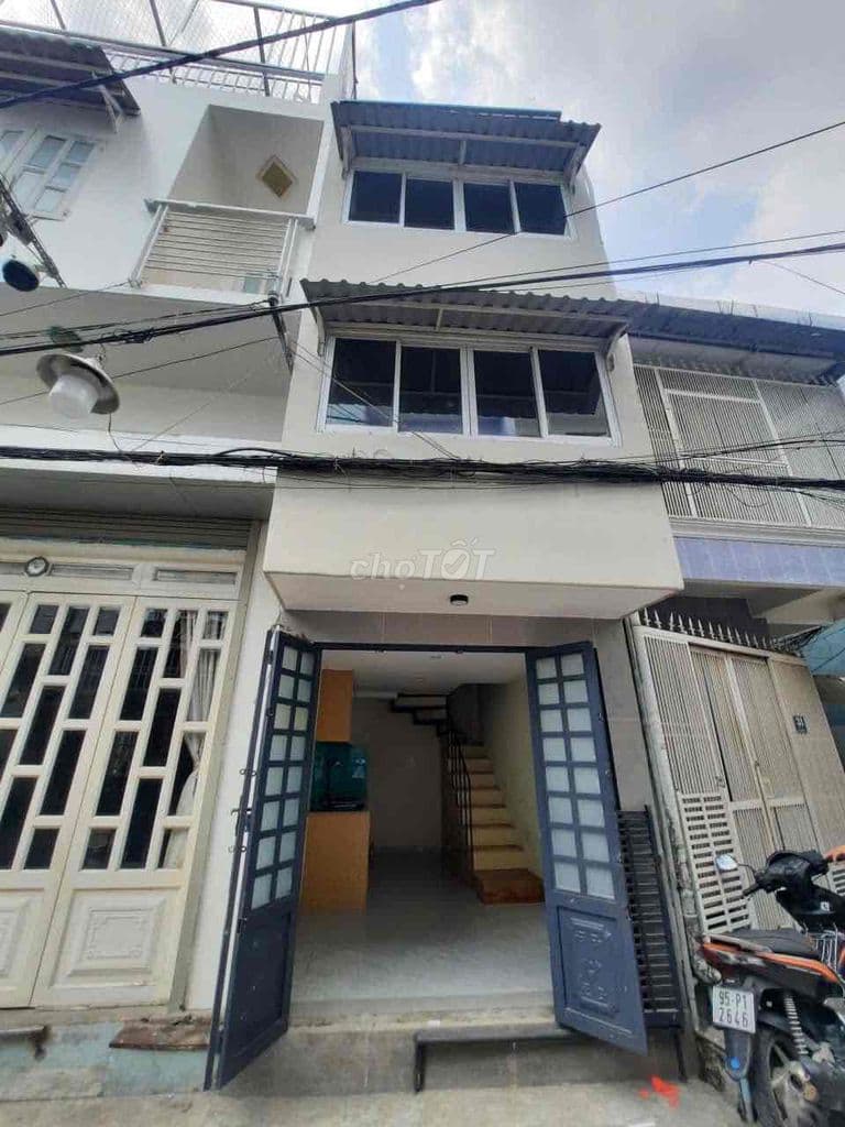 bán nhà hẻm 4m đường 37 lâm văn bền , tphcm