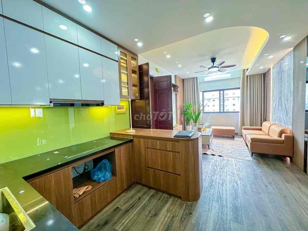 Bán chung cư phố Lĩnh Nam nhà đẹp 2 thoáng 3PN 2 WC sổ 98m T12 giá nhỉ - Ảnh 3