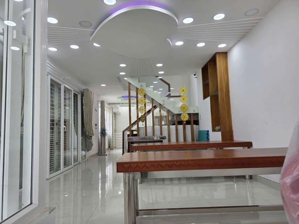 Nhà đẹp giá hời - Ảnh 3