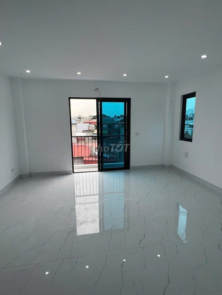 68m2-3 Tầng, 3PN+ ST_ Đ.Nguyễn Thái Sơn-Ngay ĐH Công Nghiệp - Ảnh 2