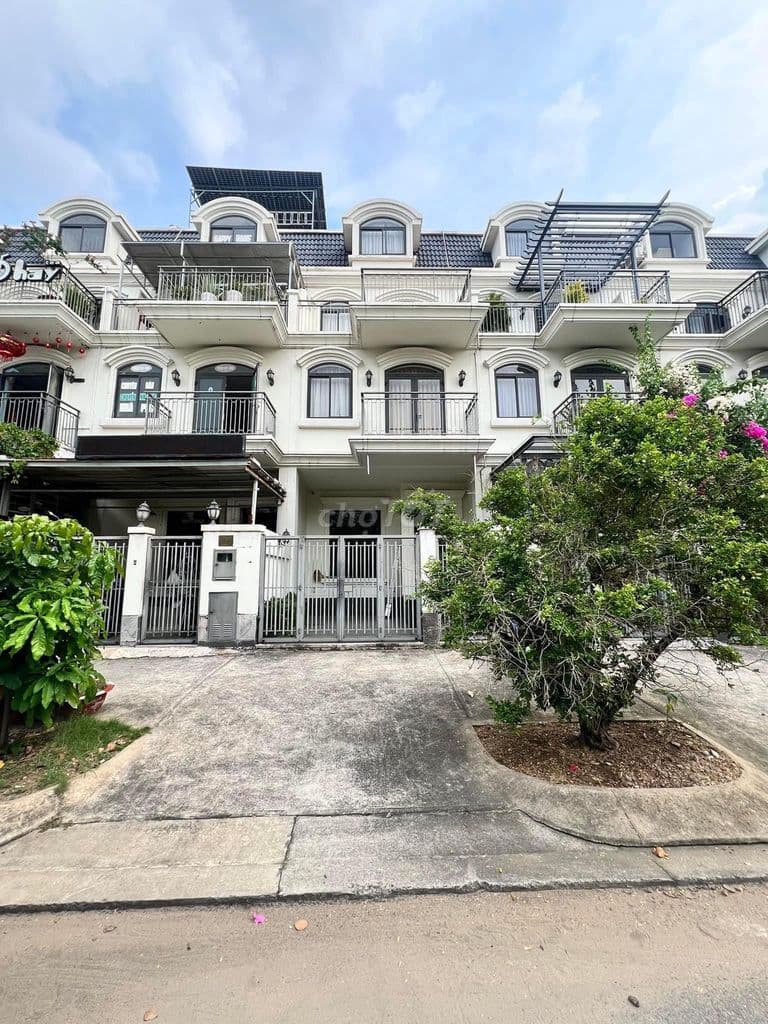 HIẾM! Nhà Phố 5x20, trục đường chính 25m, hoàn thiện. Giá: 23,8 tỷ - Ảnh 2