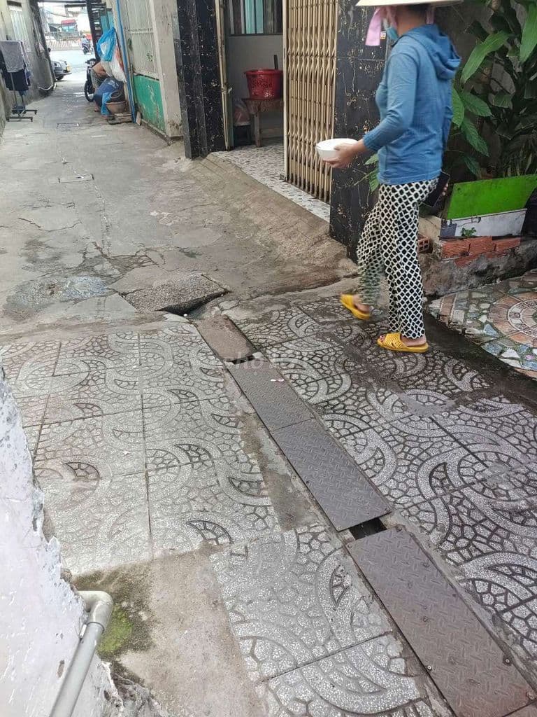 nhà bán 2ty5 phừng đông hưng thuận - Ảnh 2