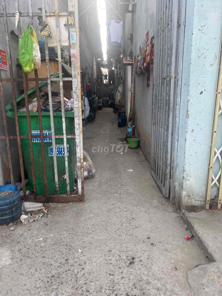 Nhà Tây Lân 10,34x25 có 12 căn nhà trọ đường xe tải sổ riêng - Ảnh 3