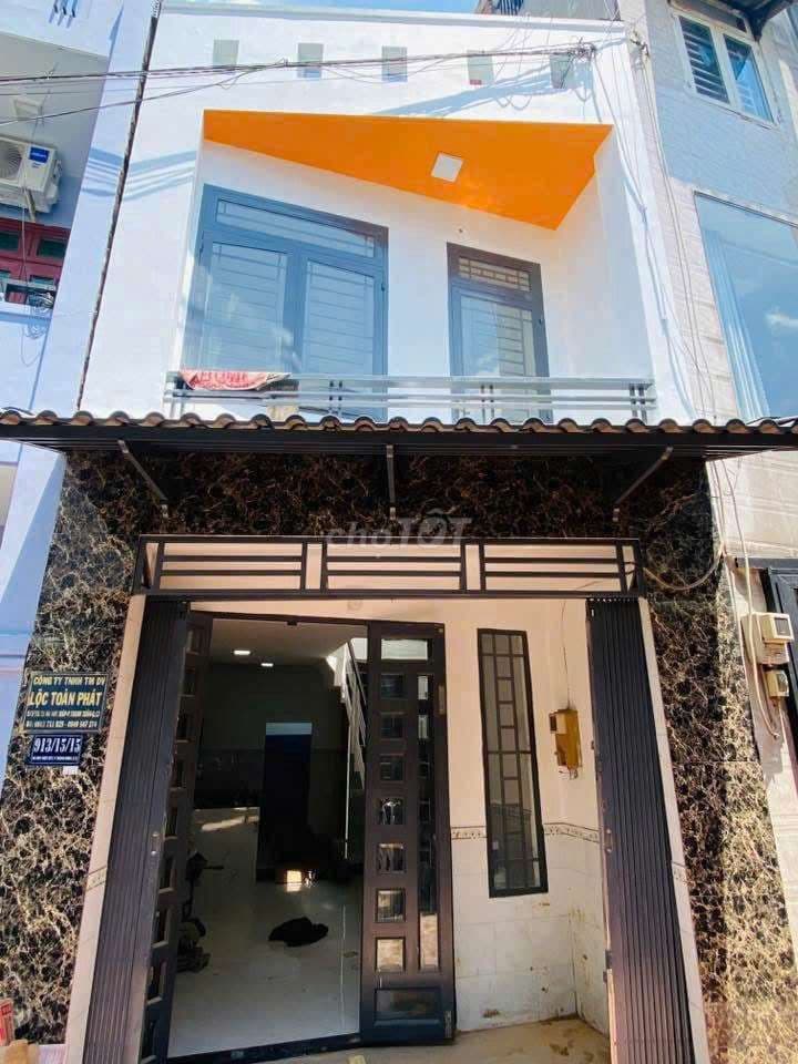 Nhà 1 lầu hẻm xe hơi, Ngay cầu phú long mới