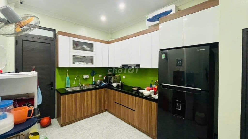 Bán nhà 4 tầng phố Phùng Chí Kiên, 33m- 30m ra ô tô tránh chỉ hơn 9 tỷ - Ảnh 3