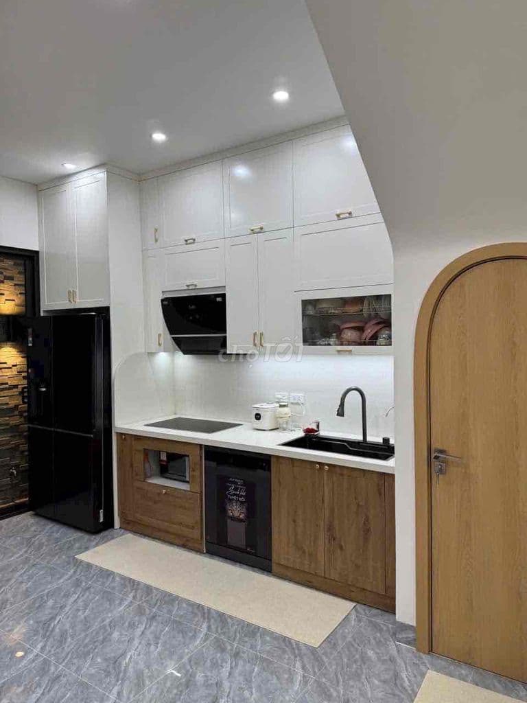 Bán Nhà Việt Hưng Long Biên Full Nội Thất Thiết Kế Đẹp Chỉ Việc Ở Ngay - Ảnh 2