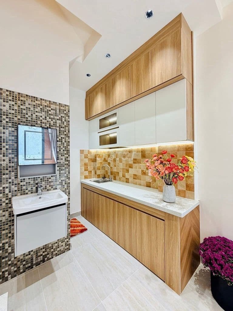 NHÀ ĐẸP MỚI PHẠM VĂN CHIÊU-TẶNG NỘI THẤT XỊN-3 TẦNG VÀI BƯỚC RA XE TẢI - Ảnh 3