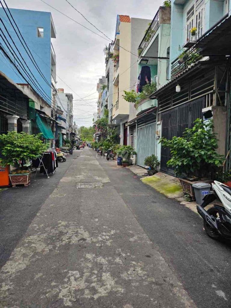BÁN NHÀ TỈNH LỘ 10 CHỢ BÀ HOM. 4 X 15 M. 2 TẦNG. ĐƯỜNG 8M THÔNG - Ảnh 2