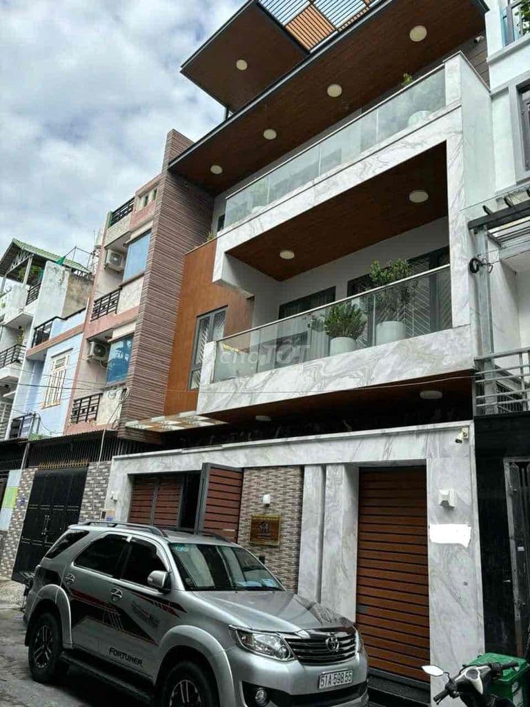 biệt thự siêu đẹp để lại toàn bộ nội thất 100m2 ngang 9m
