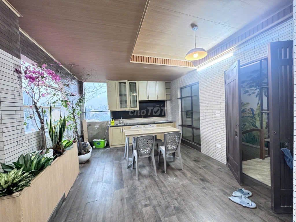 siêu phẩm nhà 5 tầng mới thượng thanh . ngõ ô tô . giá chỉ nhỉnh 9 tỷ - Ảnh 2