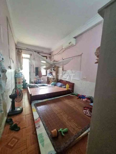 bán nhà 30m2 phố Tân Mai Sổ Đỏ - Ảnh 2