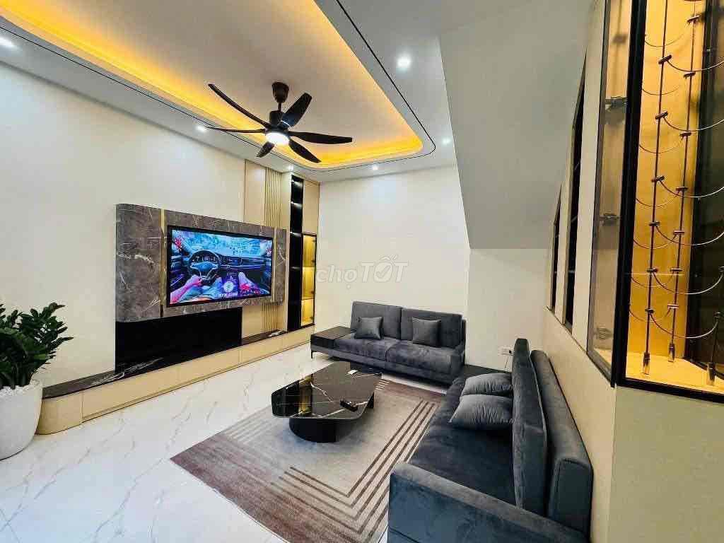 🔥 SIÊU HIẾM MẶT TIỀN 8.5M - LÔ GÓC - THANG MÁY - NHÀ DÂN XÂY 🔥 - Ảnh 3