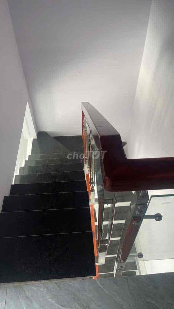 BÁN CĂN NHÀ MẶT TIỀN ĐƯỜNG TRỊNH THỊ MIẾNG. NGAY CHỢ THỚI TỨ - Ảnh 2