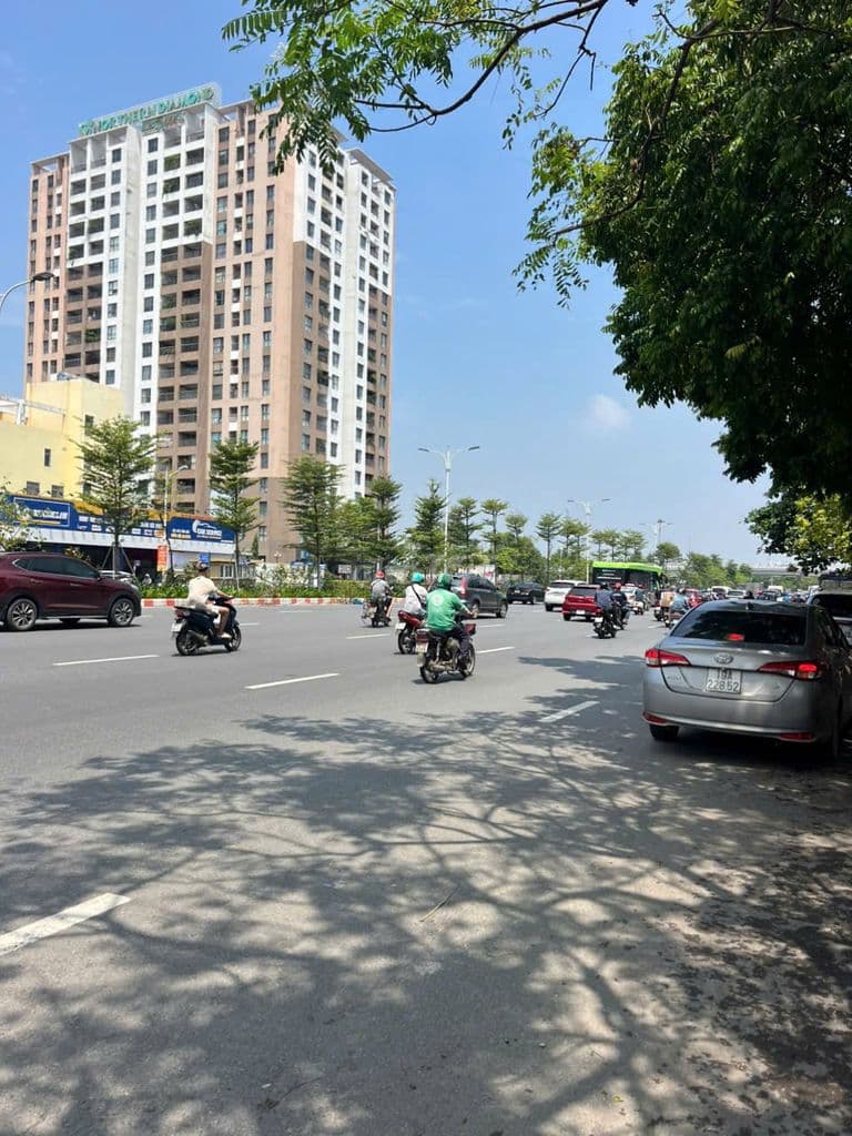 CẦN BÁN NHÀ MẶT PHỐ CỔ LINH LONG BIÊN HÀ NỘI. - Ảnh 2