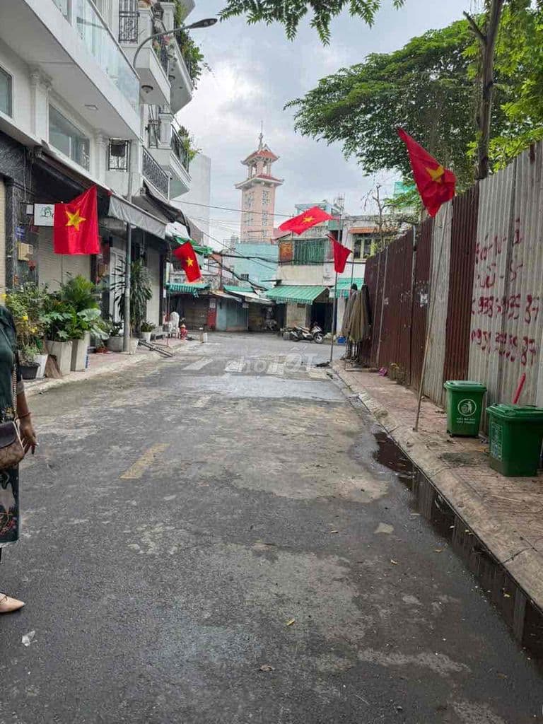 bán đất trung tâm q11 376m2 chỉ 32ty