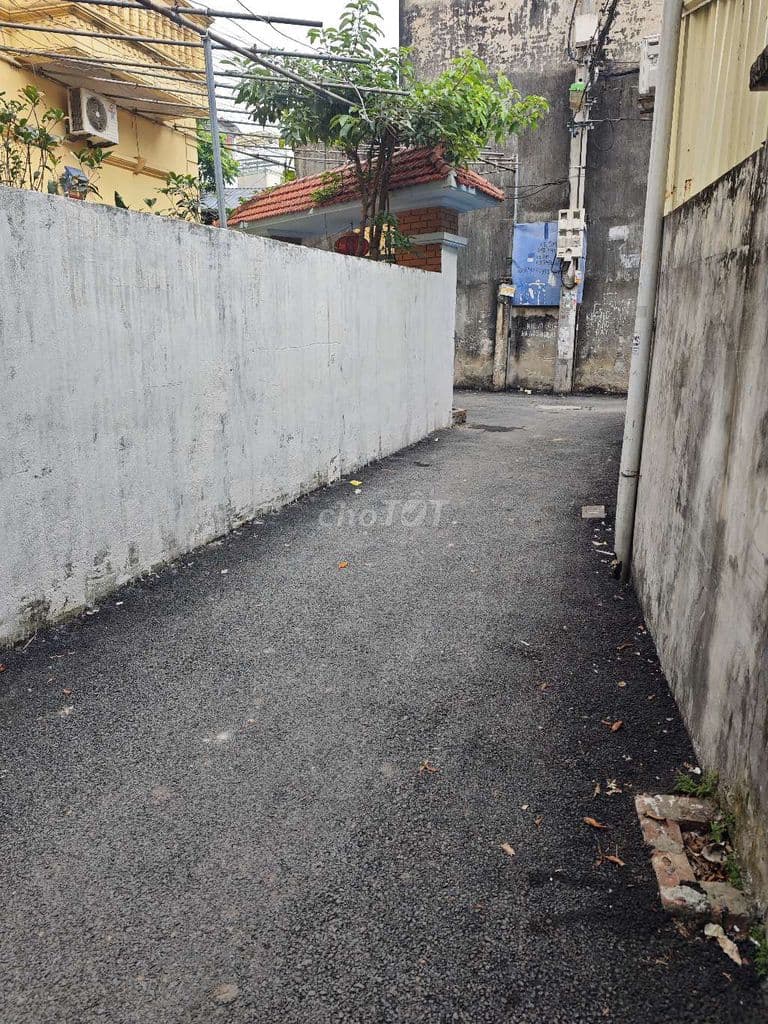 NHÀ DÂN XÂY CHẮC CHẮN – 6 TẦNG – Ô CHỜ THANG MÁY – 39M2- 5.2 TỶ