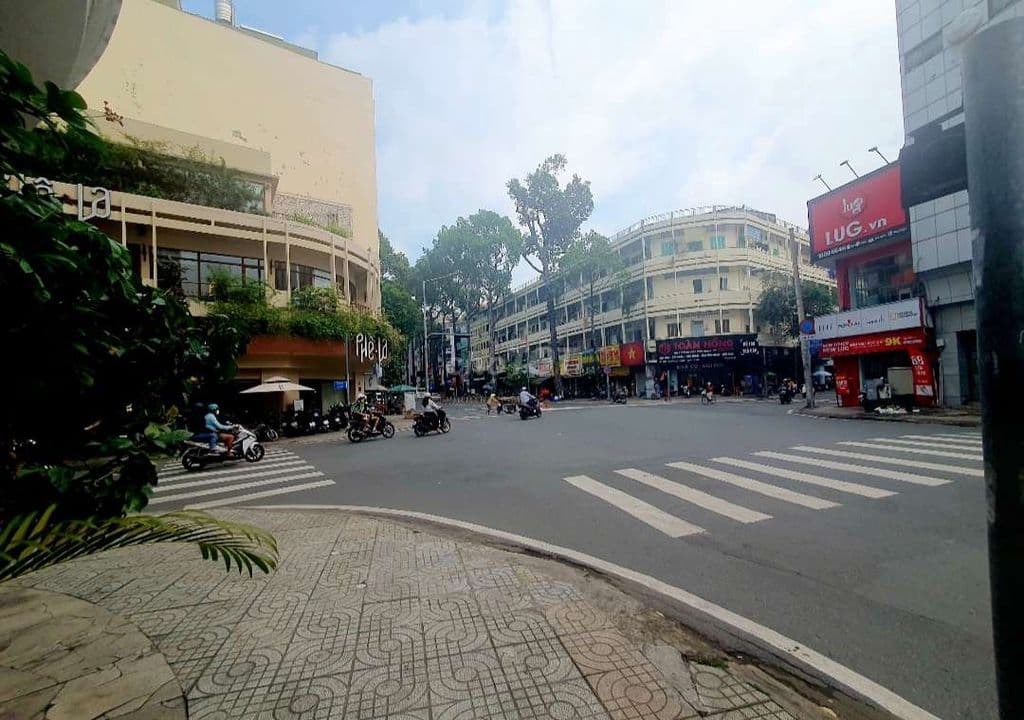 Chung cư mặt tiền An Bình q5 | FULL NỘI THẤT – DỌN VÀO Ở NGAY - Ảnh 2