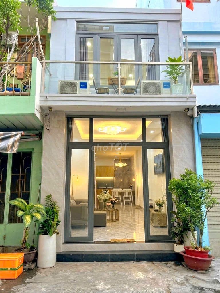 NHÀ ĐẸP HẺM XE HƠI-BA THÁNG HAI Q.10-3M5X11M-HOÀN CÔNG ĐỦ-NHỈNH 5 TỶ
