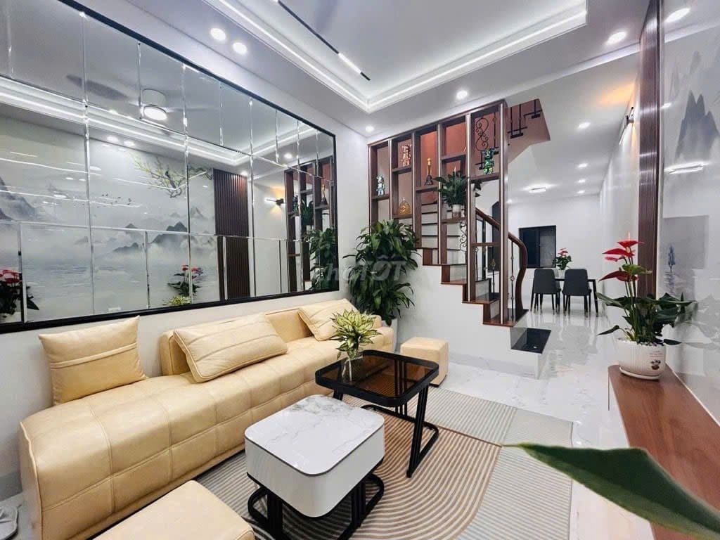 BÁN NHÀ NGUYỄN TRÃI – GẦN VINHOMES ROYAL– NGÕ THÔNG –THOÁNG –7,95 TỶ - Ảnh 2