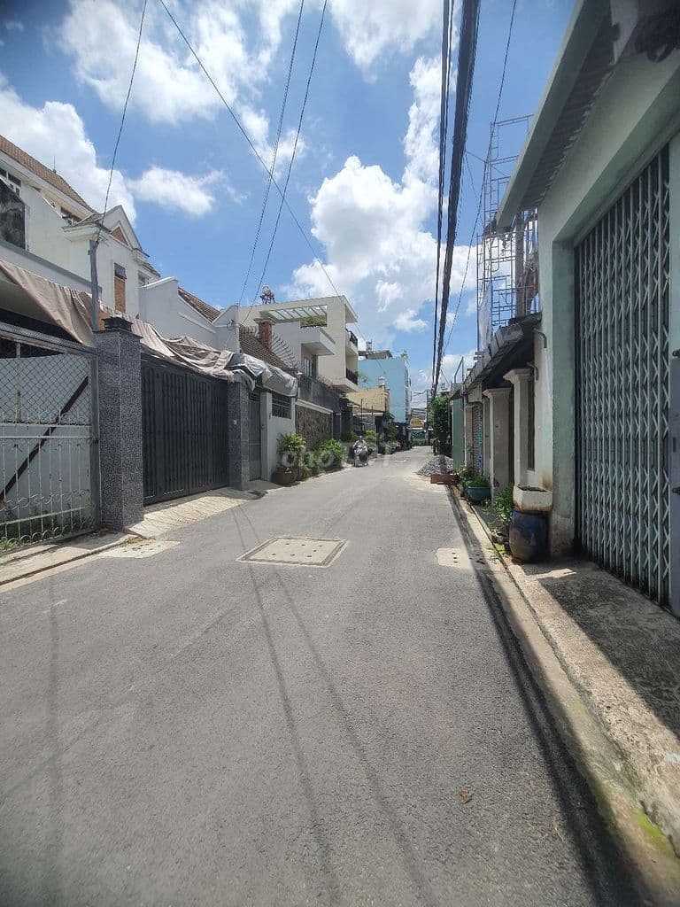 Nhà góc 2MT cách nguyễn ảnh thủ 30m dt 10x20 góc 2mt lớn giá 12.3tỷ - Ảnh 2