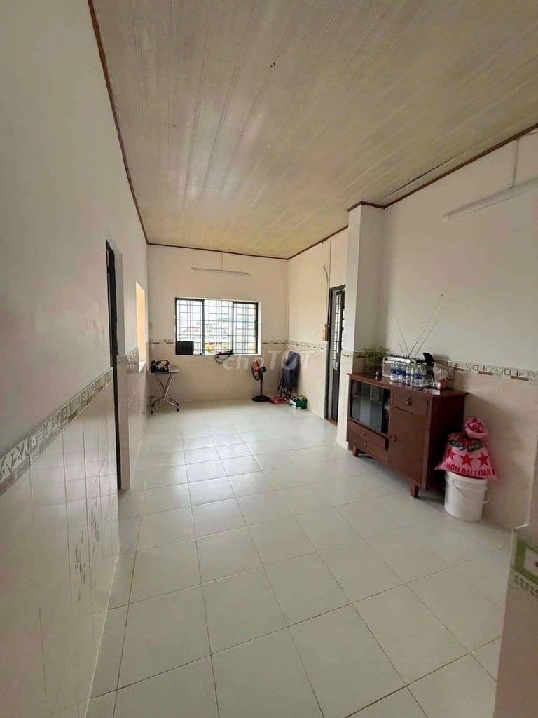 Bán chung cư bình đăng p6 q8, thang bộ,lầu 4 - Ảnh 2