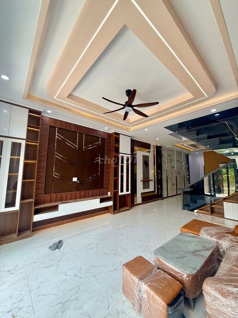 BÁN NHÀ CẠNH KHU NĂM SAO 1 LẦU DIỆN TÍCH 190M2 GIÁ 2,7 TỶ - Ảnh 2