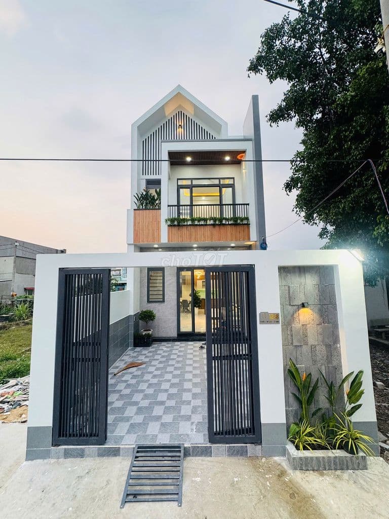 🏡 CẦN BÁN NHÀ ĐẸP HIỆN ĐẠI SHR RỘNG THOÁNG – GIÁ TỐT