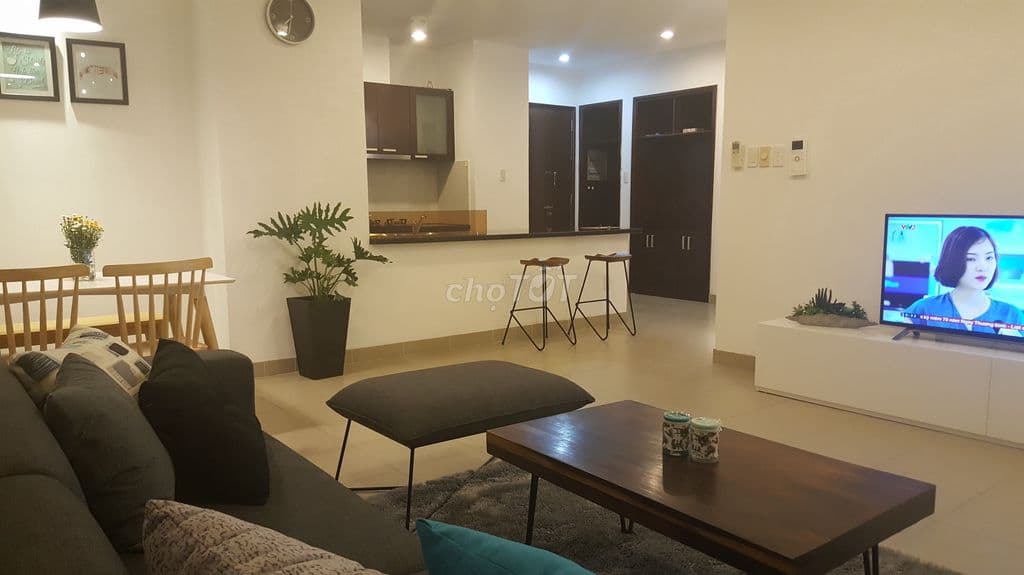 Bán căn hộ chung cư 1050, Bình Thạnh, 100m2, 3PN,2WC, 4.5 tỷ, sổ hồng