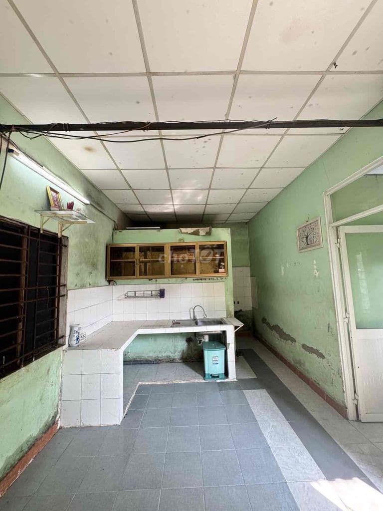 Bán Đất Tặng Nhà Cấp Mặt Tiền KD Gần Chợ Bình Trưng Tây - DT 62.5m2 -