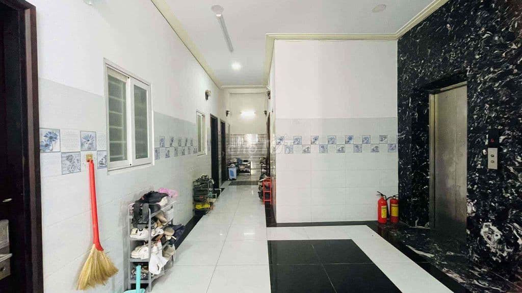 190m2(12x17)140tr/tháng dòng tiền 32phòng Chdv 5 tầng THANG MÁY - Ảnh 2