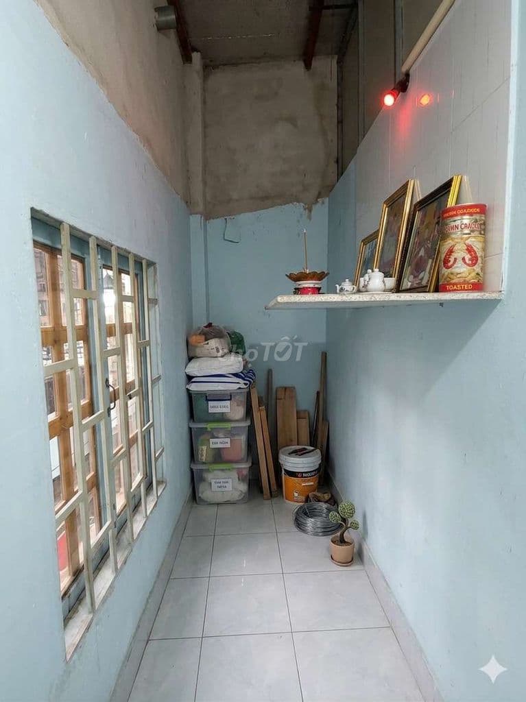 HÀNG HIẾM GIÁ NGỘP NGÀY LÊ TRỌNG TẤN KHÔNG QH KO LG NHỈNH 2 TỶ 36M