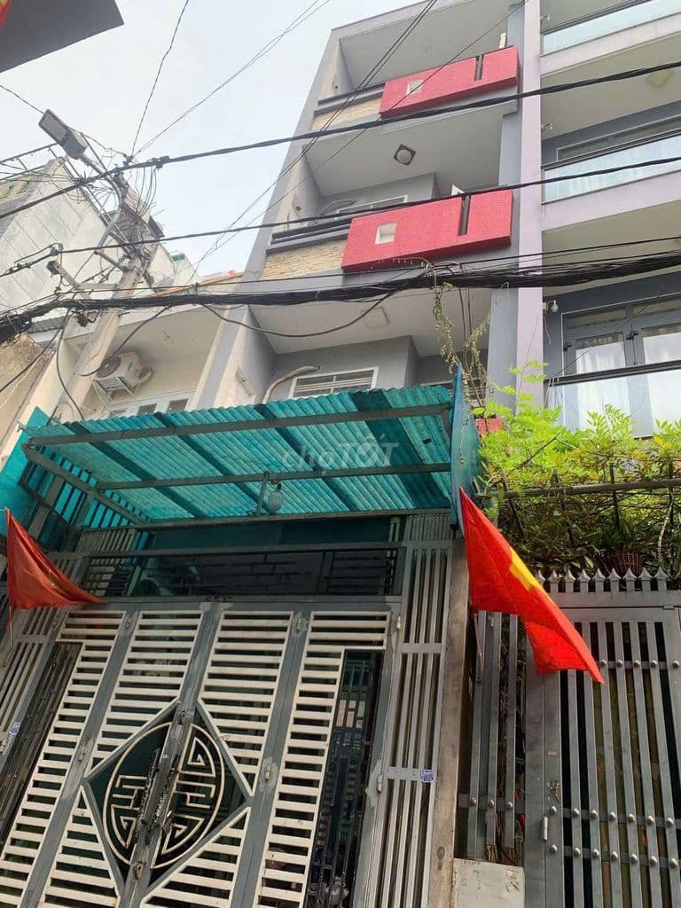 NHÀ ĐẸP 4 TẦNG - SÁT MẶT TIỀN LẠC LONG QUÂN . GIÁ 7,9 TỶ