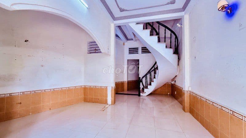 Nhà ngon hẻm xe tải thông, DT(5.9x11m) tại Phạm Văn Chiêu. Giá 3.99 Tỷ - Ảnh 3