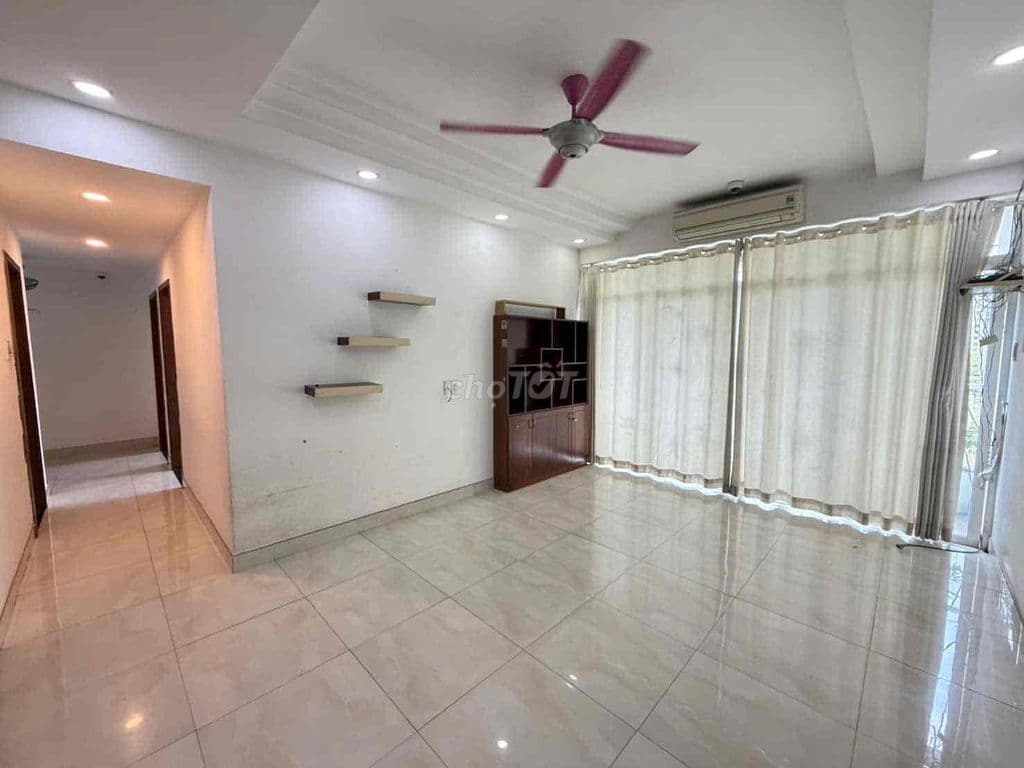 Bán căn hộ New Saigon sổ hồng riêng