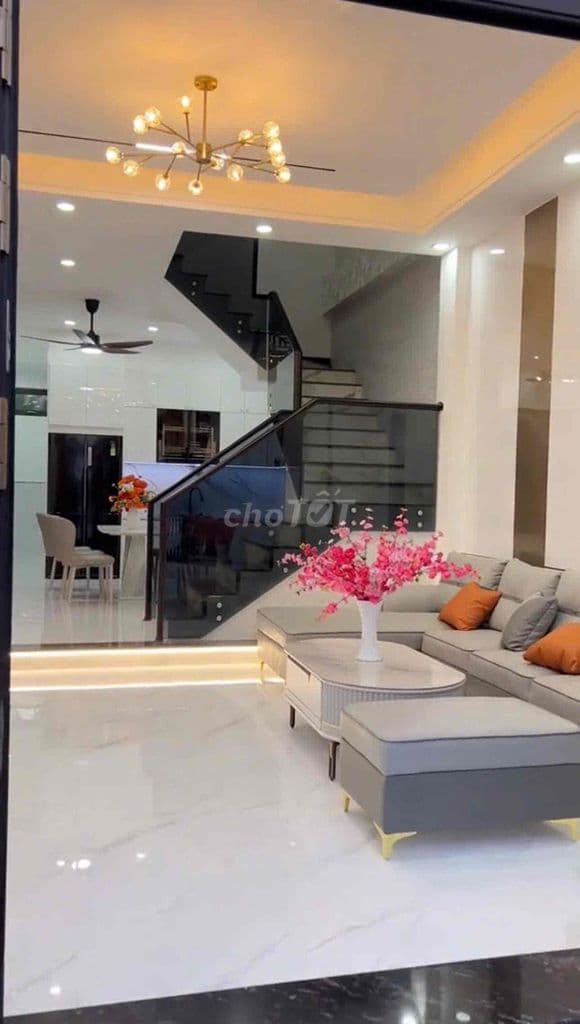 Kẹt tiền cần bán gấp nhà gần bến xe quận 8 - Ảnh 2