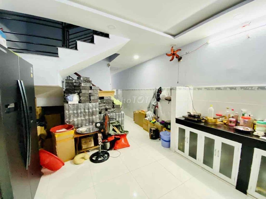 Tân Phú - Hẻm 8M - 68M2 - Nhà 2 Tầng Đúc - 4PN, Nhà Mới Ở Ngay - Ảnh 3