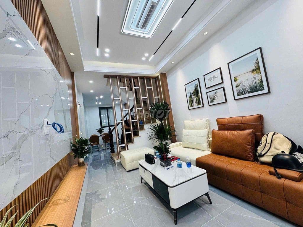Phố Bằng Liệt – Hoàng Mai - Ngõ thông – Kinh doanh - Ôtô đỗ cửa - 42m2