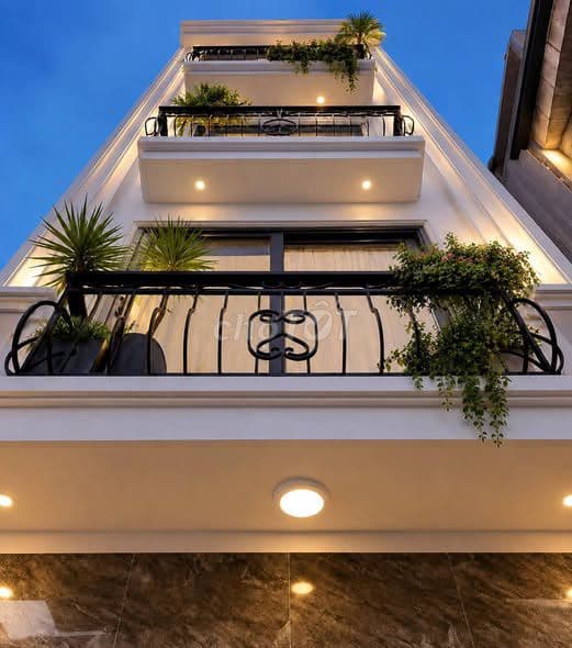 bán nhà 4PN tại Hà Đông giá nhỉnh 5 tỷ