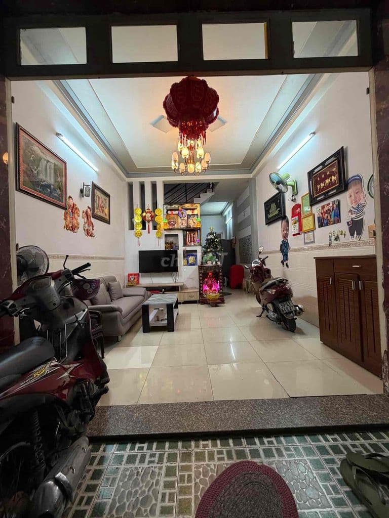 ngay Lê Văn Quới - ngã tư bốn xã - gần đầm sen -Dt 52 - Ảnh 3