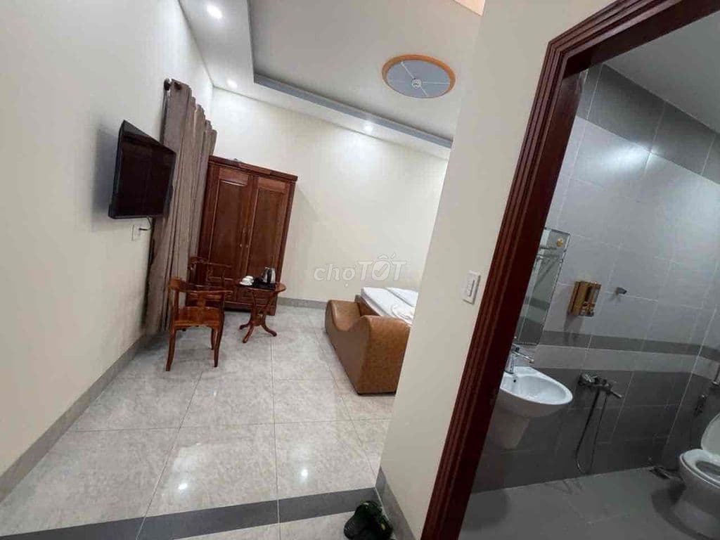 Bán Khách sạn đang hoạt động 5x32 - Ảnh 2