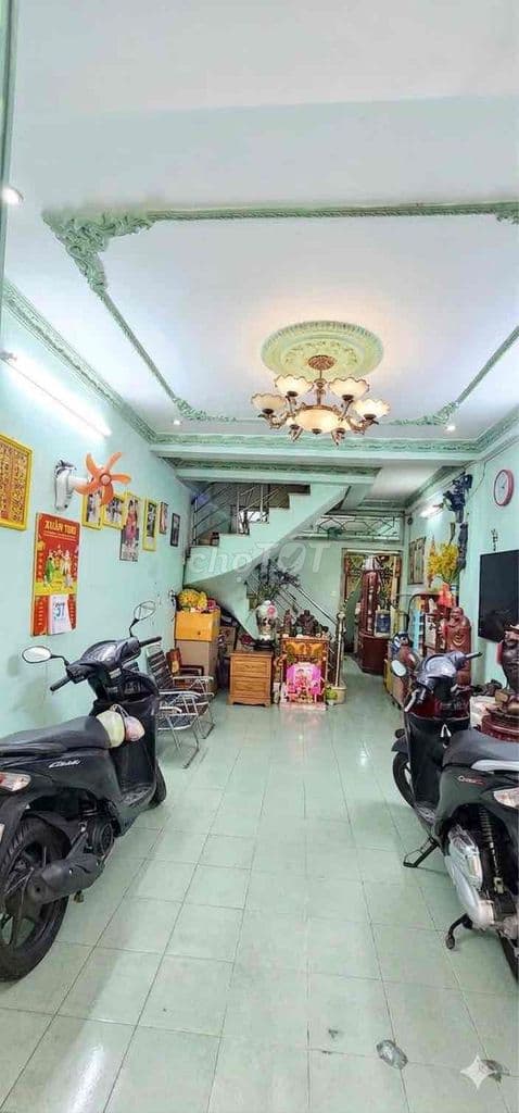 NHÀ HẺM XE TẢI THÔNG-NGAY ĐƯỜNG 3/2 -QUẬN 11-3 TẦNG -45m2-NHỈNH 6 TỶ .