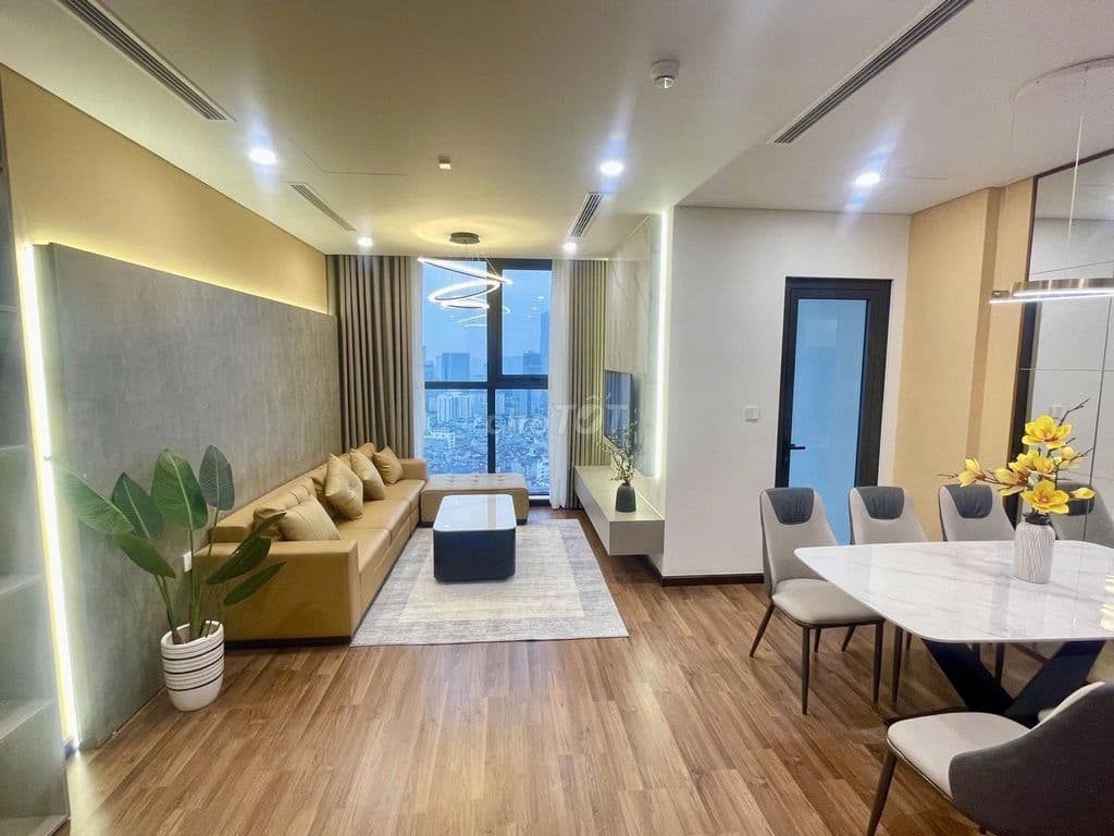 Bán chung cư 17T5- Hoàng Đạo Thuý, 119m2, 3 PN, 9.85 tỷ - Ảnh 3