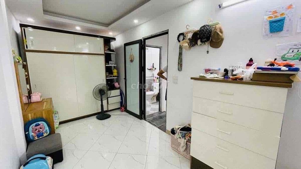 chỉ 3,5 tỷ có Thương lượng sở hữu ngay nhà phố Vĩnh Hưng mới koong - Ảnh 3