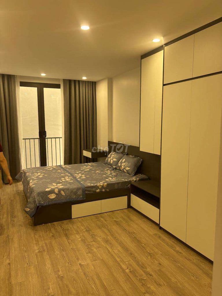 Khách sành mua ngay: Nhà đẹp Tây Hồ – thang máy – sân riêng – giá mềm - Ảnh 3