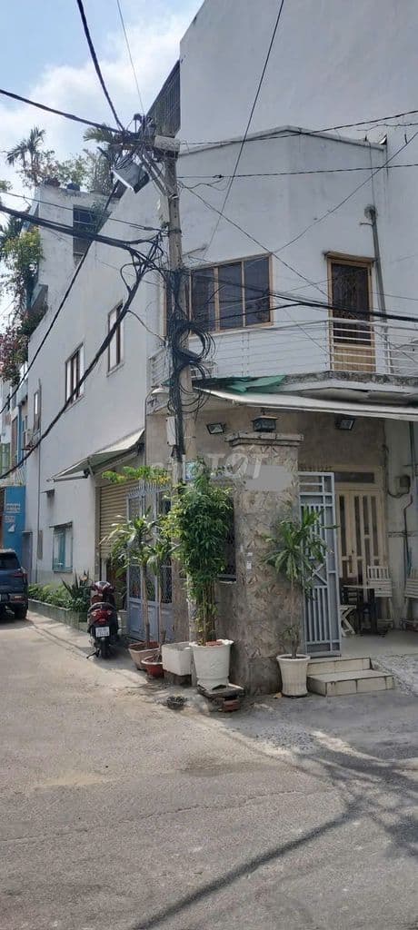 Nhà lô góc- 65,2 m2 - 01 Trệt - 01 Lầu - Đường Vườn Lài - Q.Tân Phú - Ảnh 2