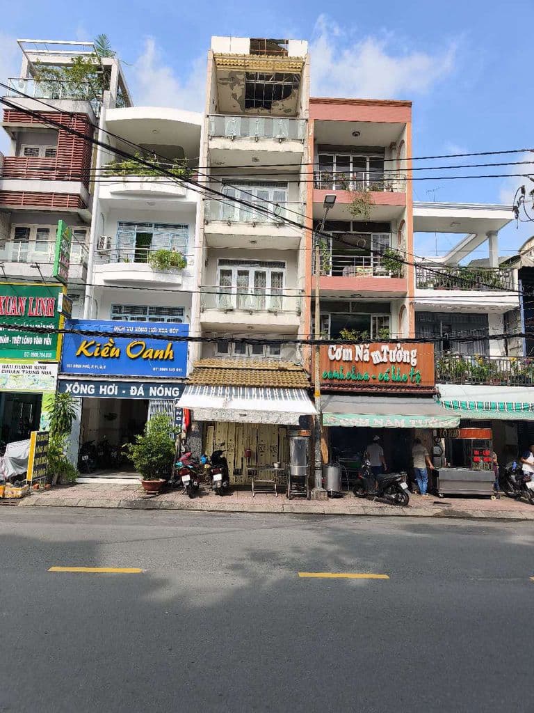 Chính chủ bán nhà 199 Bình Phú 5 tầng vị trí cực đẹp - Ảnh 2