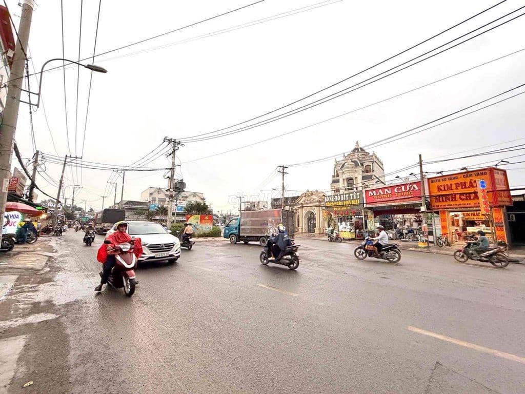 NHÀ BÁN ĐƯỜNG VƯỜN LÀI 113m2